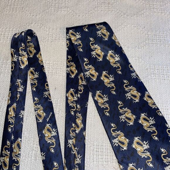 Kailong Dress Tie Mens Size 56 Long 4 Wide Blue Dragon Motif 100% Silk Hand Made - Picture 5 of 12